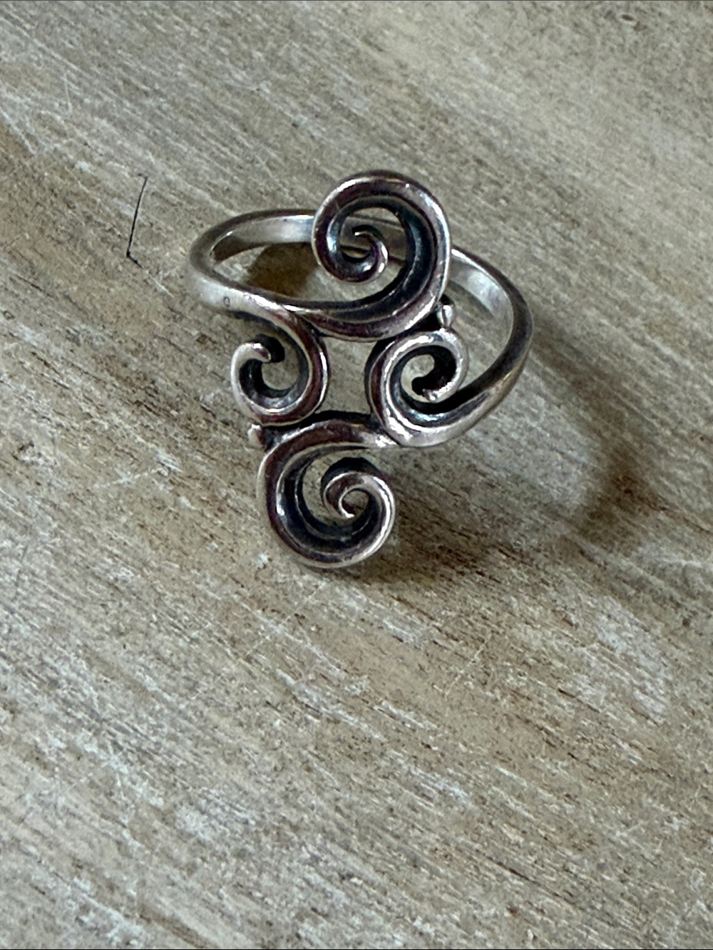 James Avery silver Scroll Ring